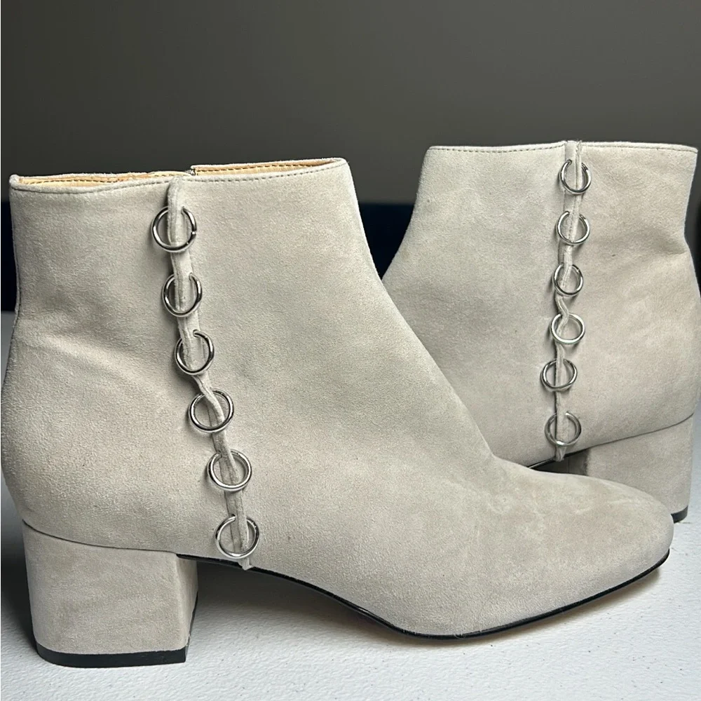 Katy Perry Collections Cream Ankle Booties with Block Heel - Picture 1 of 8